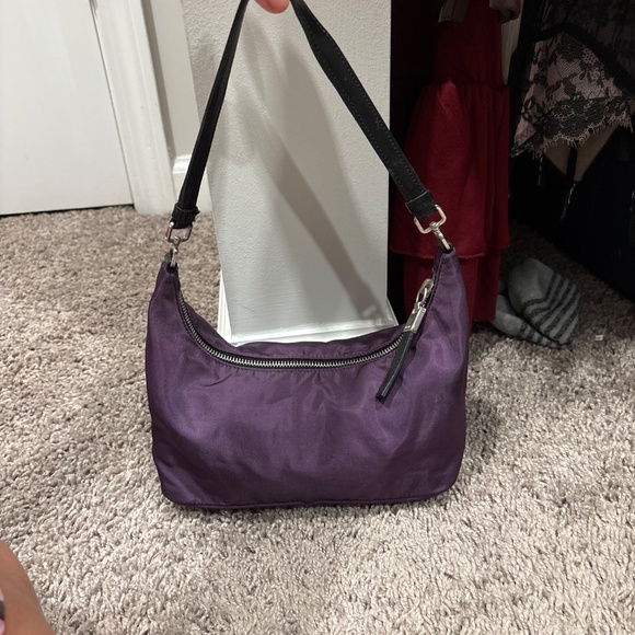 Prada bag - Picture 2 of 10